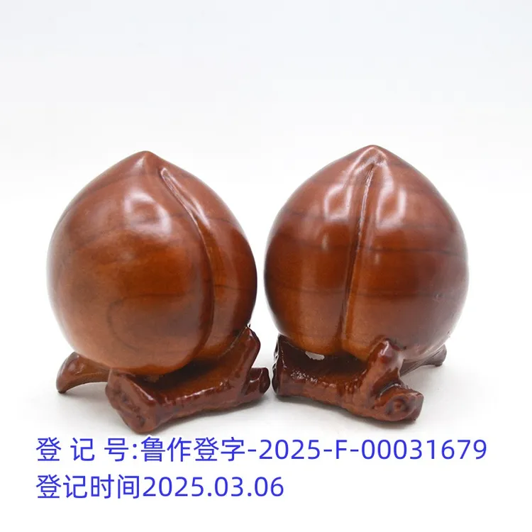 桃木雕刻立体桃摆件小号