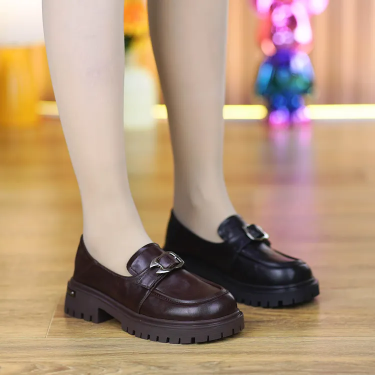 芭士拉真皮乐福鞋女春季新款时尚低跟复古英伦风一脚蹬平跟单鞋