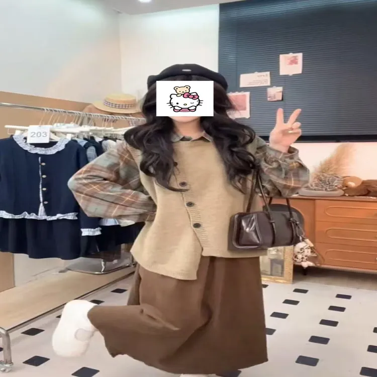 大码胖mm复古学院风套装女格子衬衫针织马甲半身裙三件套春季新款