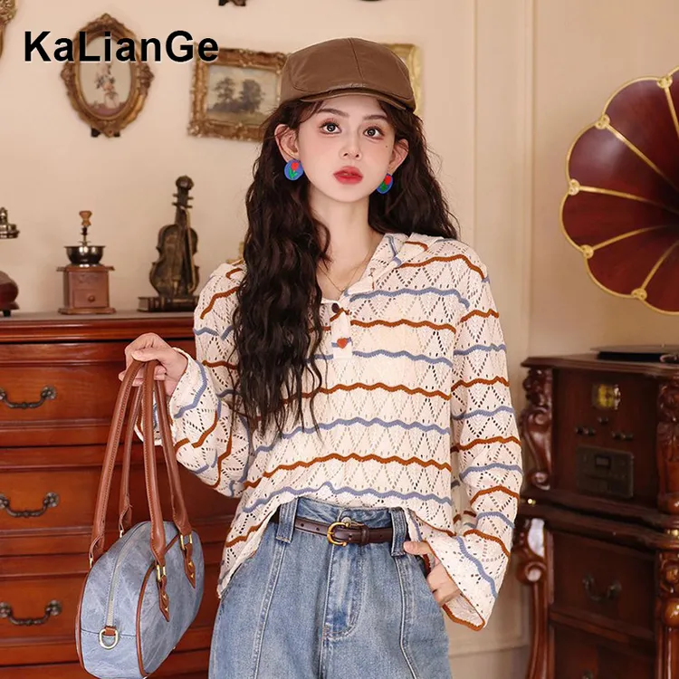 卡莲格/复古港风条纹减龄连帽上衣女早秋休闲百搭显瘦长袖针织衫