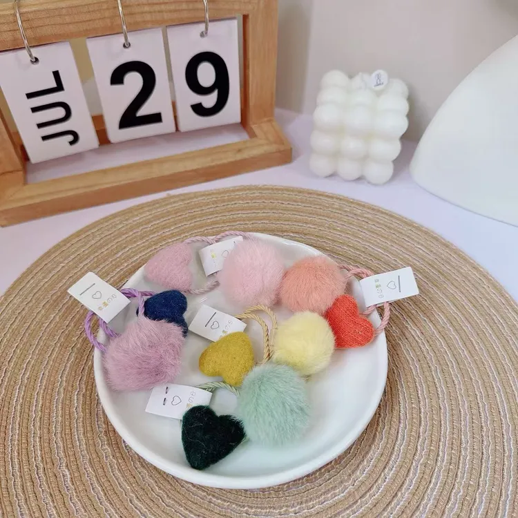 糖果色毛毛儿童百搭甜美爱心发圈 女童不伤发球球可爱 皮筋 清仓