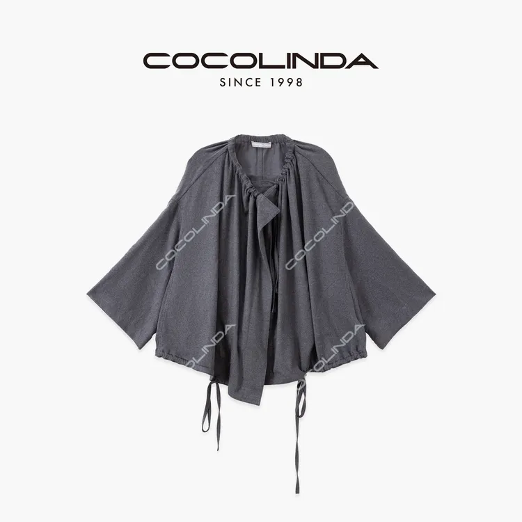 COCOLINDA| 绵羊毛花苞领灰色斗篷短外套C3503