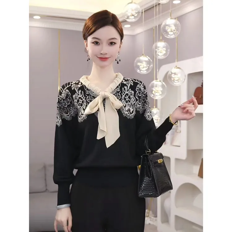 唐熹2024秋冬新款 【ZM-D755】含绵羊毛小众撞色拼接黑白色针织毛衣