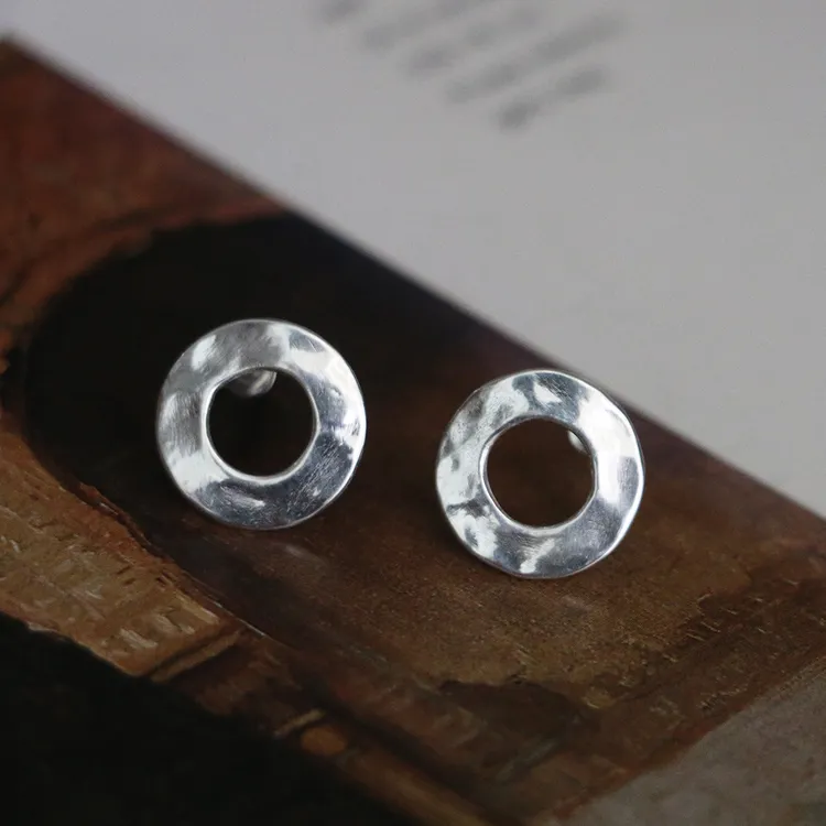 足银耳饰 999纯银手工原创不规则锤纹小圆圈耳钉复古高级个性耳钉