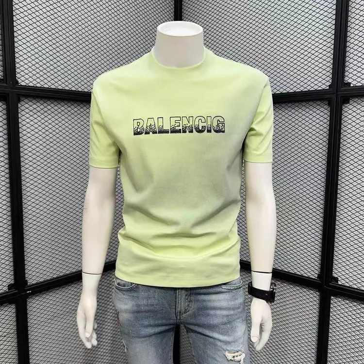 短袖t恤男士30-40岁夏季2025新款休闲圆领半袖时尚潮牌体恤修身