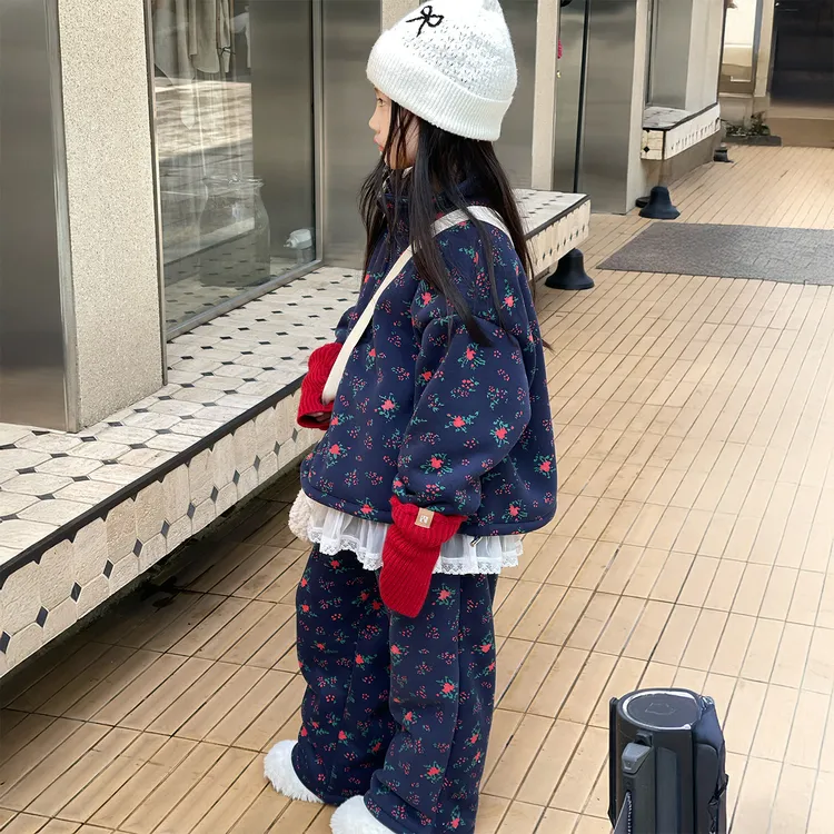 加绒碎花女童套装2025新款女孩冬装洋气时髦卫衣儿童冬季韩系穿搭