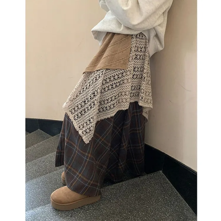 蕾丝拼接不规则半身裙女秋冬季高腰大摆长裙显瘦A字格子伞裙古着