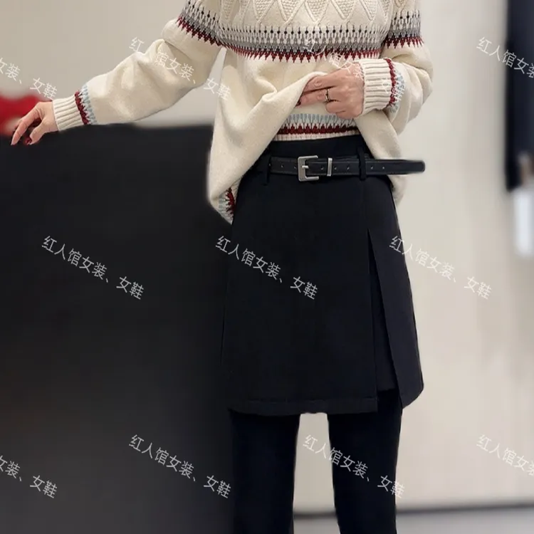 856显比例个高设计感时尚侧大开叉西服短裙05555