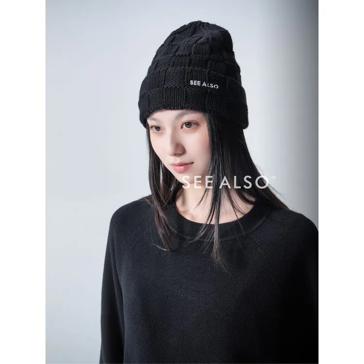 SEE ALSO『国王的礼物』超精纺100%羊毛老钱风户外保暖LOGO针织帽