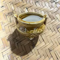 精美瓷器小香炉