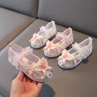 新款女童绣花鞋防滑软底儿童汉服鞋老北京手工布鞋舞蹈演出鞋