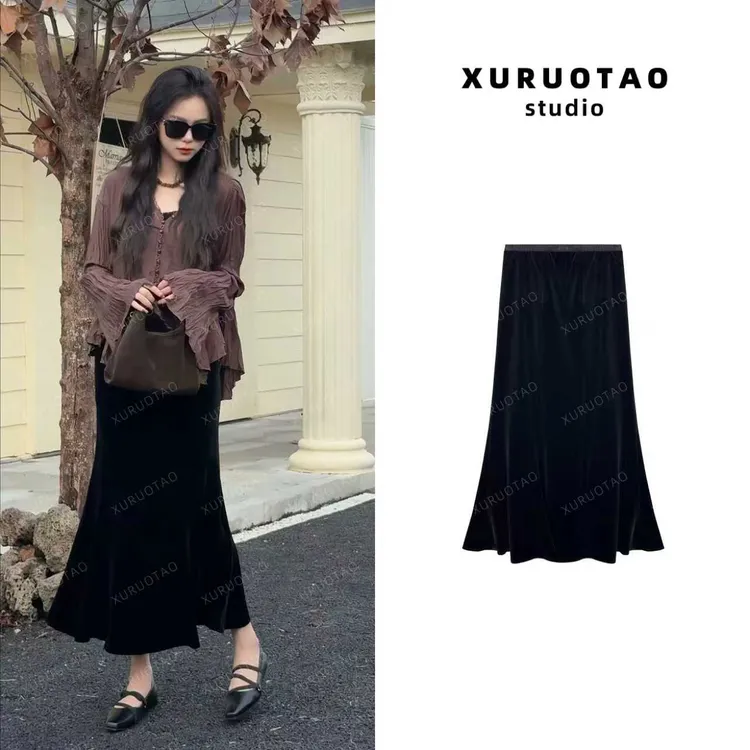 XURUOTAO 【鱼尾丝绒裙】桑蚕丝丝绒设计感显瘦黑色半身裙 T5573
