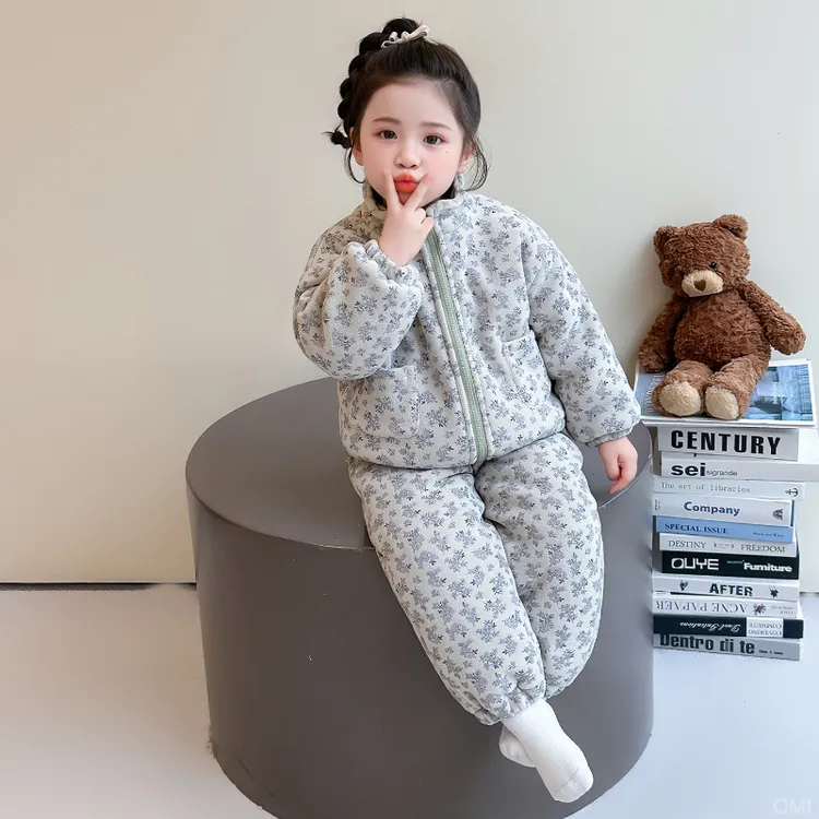 女童三层夹棉睡衣套装冬季女孩洋气碎花儿童加绒加厚珊瑚绒家居服