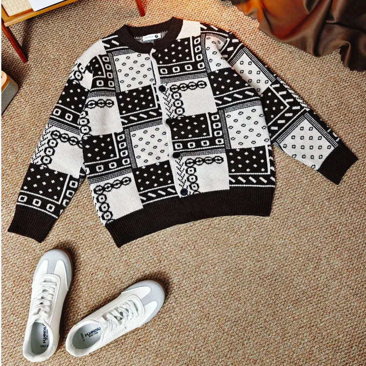 【G500】复古几何保暖毛衣开衫重磅加厚针织衫排扣老钱风撞色男装