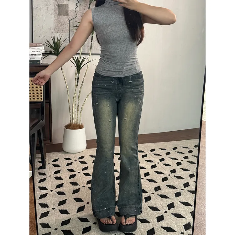 大码胖mm复古喇叭牛仔裤女秋季新款设计感高腰辣妹显瘦拖地长裤
