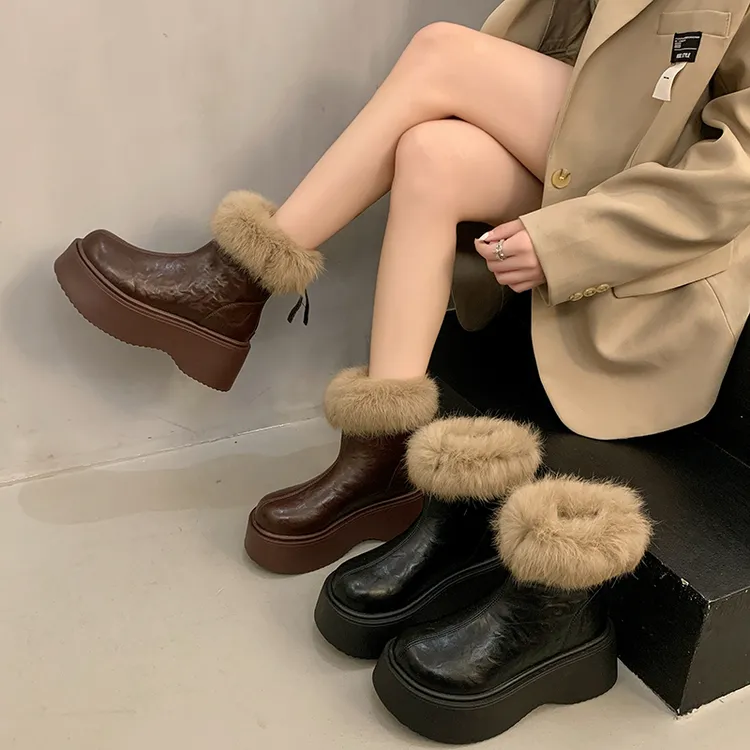 【英伦爆款】切尔西瘦瘦短靴女2025冬新款时尚简约圆头显脚小烟筒靴