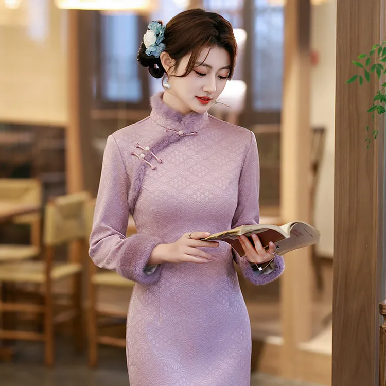 绝美新中式旗袍2025新款改良加绒加厚妈妈连衣裙秋冬日常可穿礼服