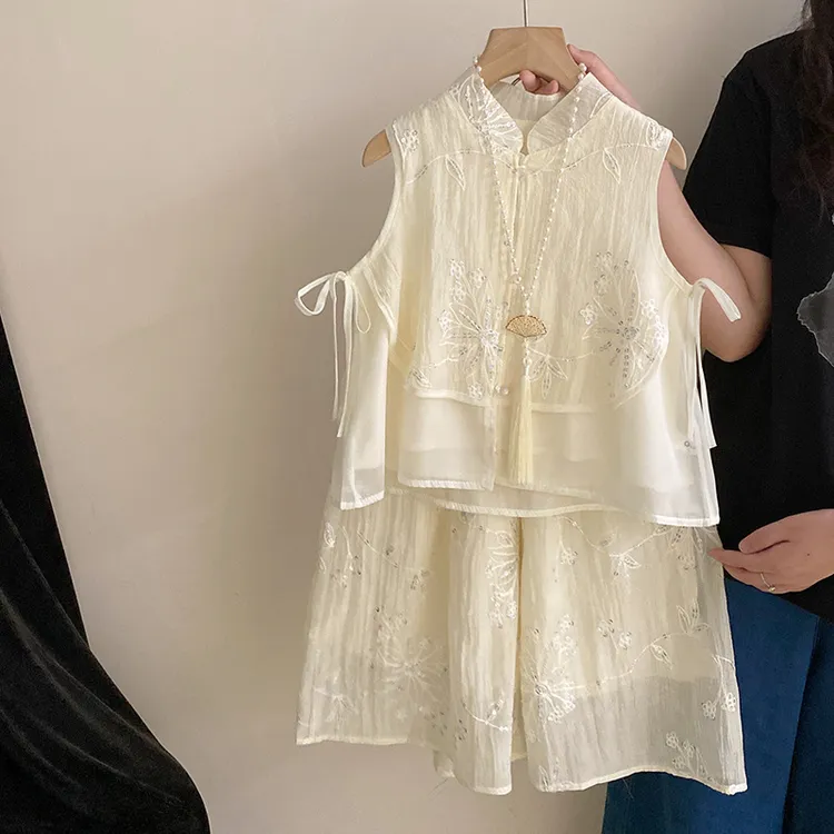 【安安家】女童新中式花朵盘口马甲无袖上衣亮片裙裤两件套R25384