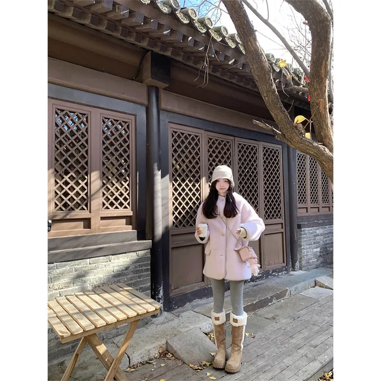 2025早春新款甜美纯欲风连帽毛毛外套大衣高级感百搭通勤时尚风格