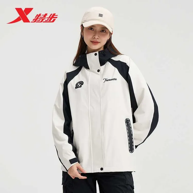XTEP/特步外套女出游服装女冲锋衣女款爆款2025女士外套