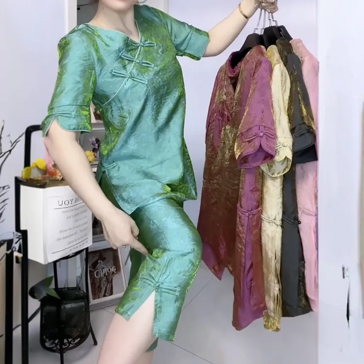 夏季新款气质显瘦中国风短袖上衣搭配侧开叉盘扣直筒八分裤套装