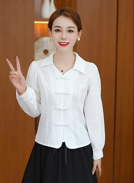 2025秋季新款法式POLO领中国风盘扣上衣女甜美洋气ins短款衬衫潮