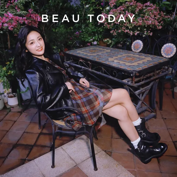 BeauToday【进口头层牛皮】咖色时尚休闲透气圆头粗跟暗影机车靴