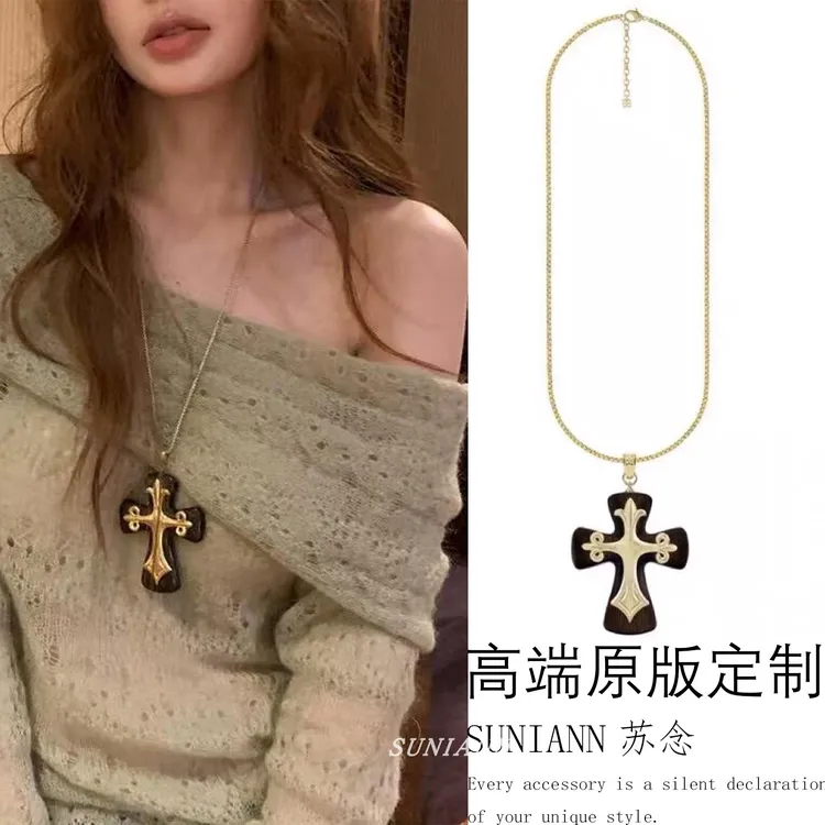 铜合金项链 Y2K复古十字架吊坠项链女甜酷辣妹夸张长款毛衣链配饰