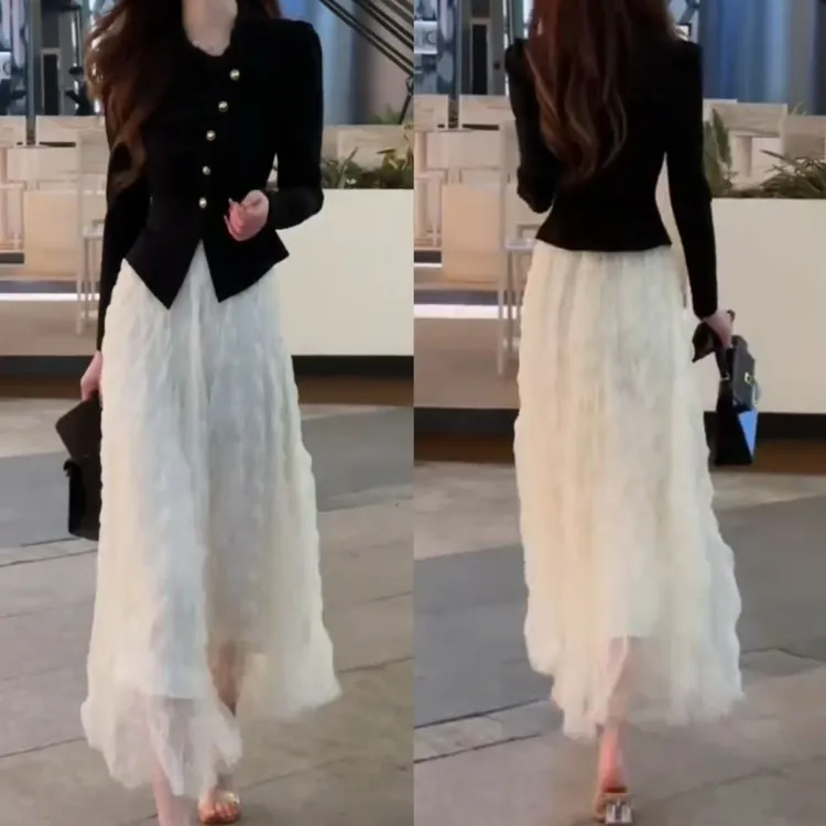 2025春夏新款时尚显瘦气质女士网红洋气两件套百搭款D7996