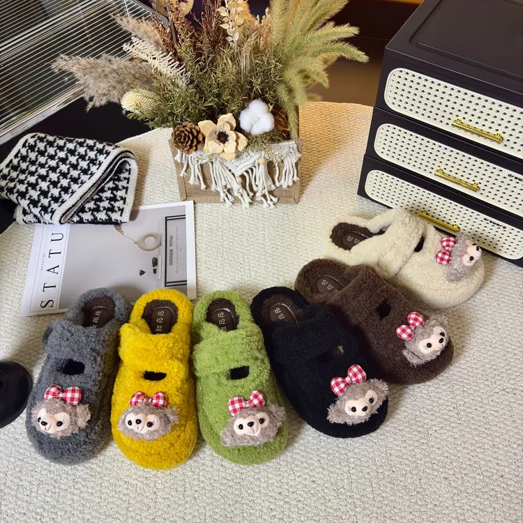 2025秋冬季新款网红时尚厚底加绒防滑包头雪莉毛毛鞋毛拖