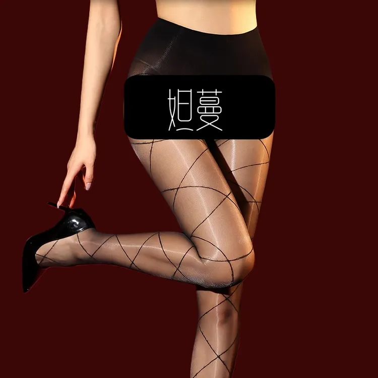 妲蔓「菱影」5D超薄大网格菱形无缝裆油亮黑丝袜极光丝滑性感连裤袜