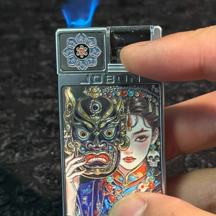 【扎基拉姆】高档超薄防风打火机扁火设计蓝色火焰送礼物点烟器