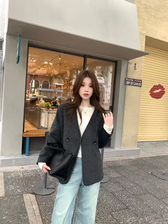 “V领双门襟”流沙金羊毛呢外套女双排两粒扣中长气质通勤大衣Z902