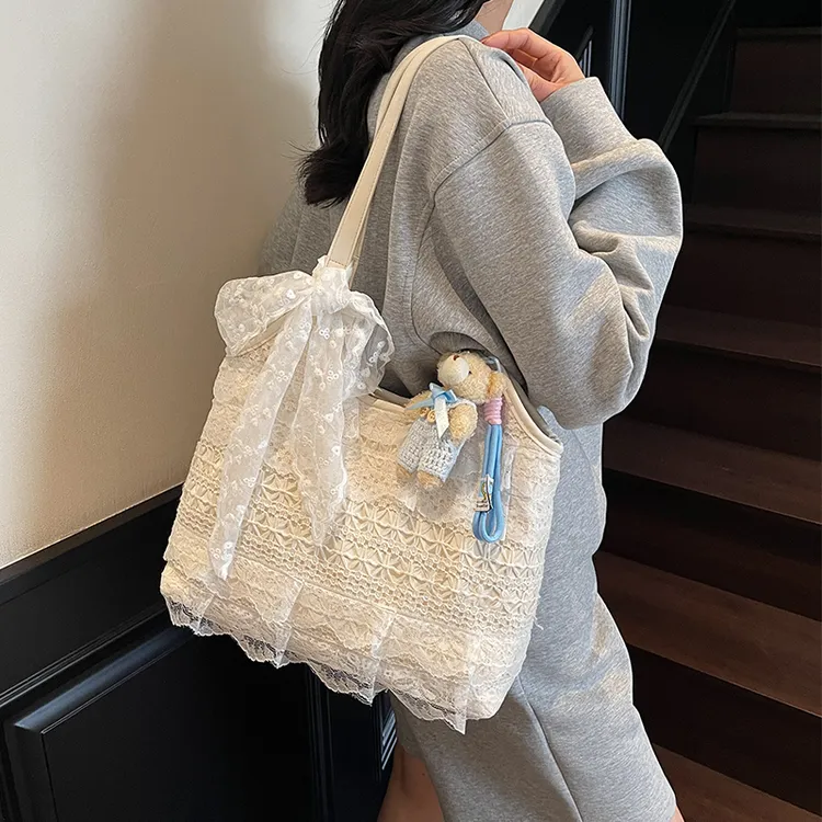 艾米兔女包2025新款时尚通勤百搭包包女流行甜美风单肩托特包