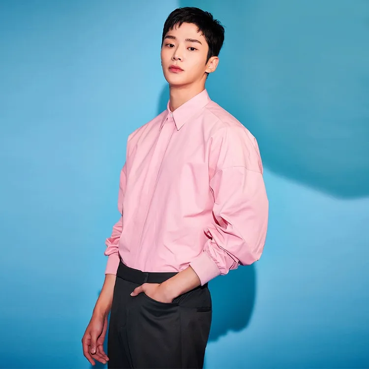 夏季新品设计师杂志款绅士尖角领暗门襟宽松落肩长袖衬衫潮男衬衣