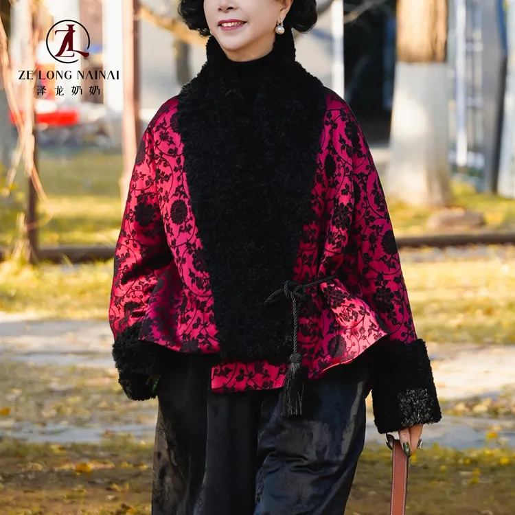 8767泽龙奶奶新中式墨纤暖玉棉服复古红黑提花拼接毛绒保暖外套