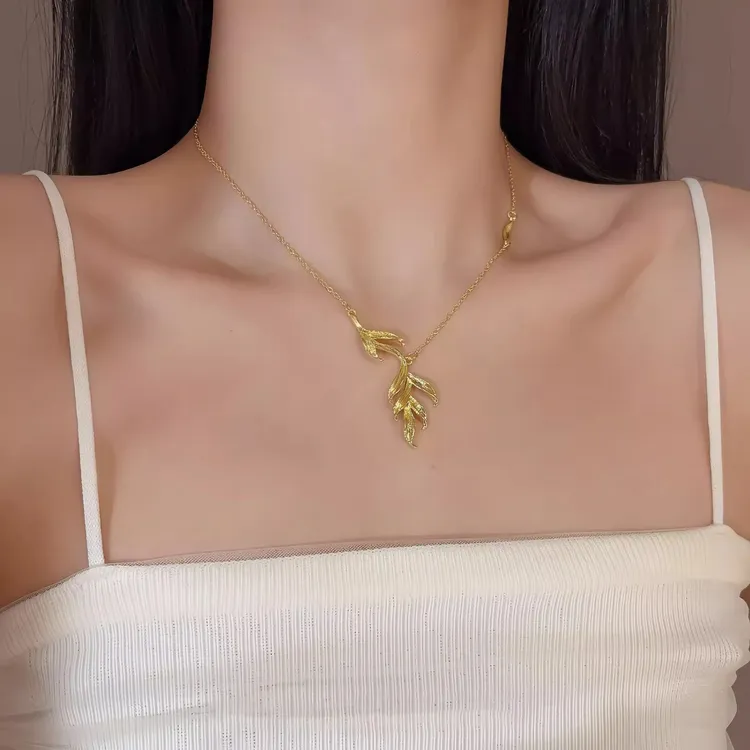 柳叶弯弯金色树叶流苏项链女个性百搭颈链轻奢小众ins简约时尚ins