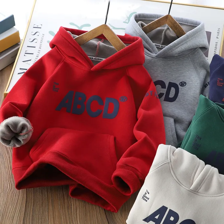 男童百搭密密绒连帽卫衣2025冬季儿童加厚字母上衣中大童保暖帽衫