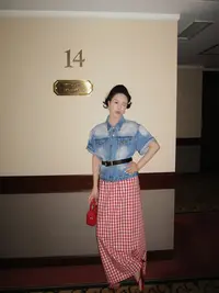 【内购】复古港风牛仔上衣女夏季短外套水洗工艺牛子衬衣女 250228