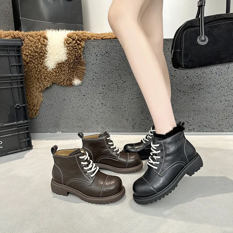 牛皮2025年新款粗跟英伦风真皮马丁靴女黑色系带复古短靴厚底机车