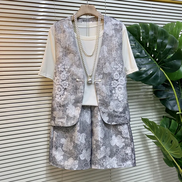 夏季新款大码女装时尚新中式钉珠马甲短裤三件套套装