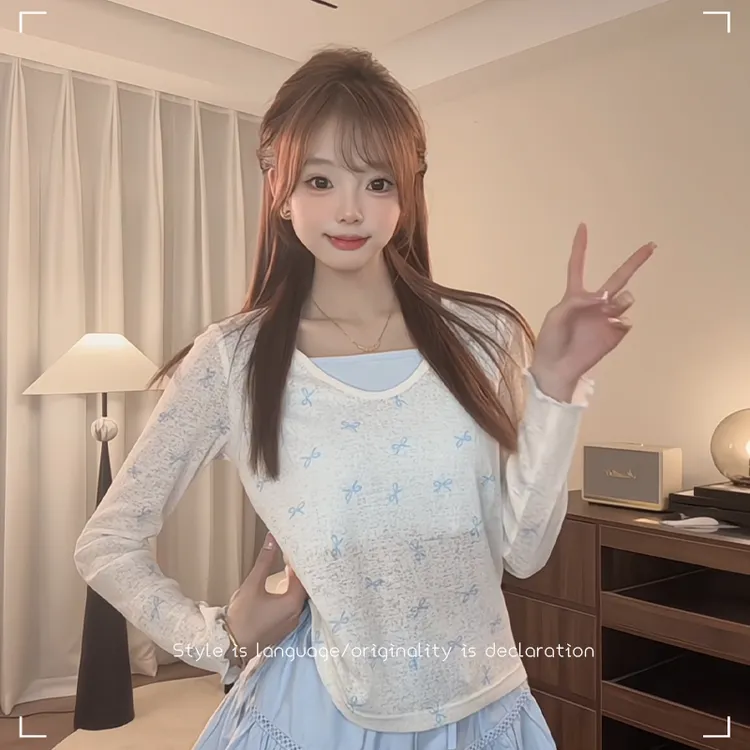 蓝色满印蝴蝶结吊带假两件抽绳设计别致宽松长袖甜美减龄薄款罩衫