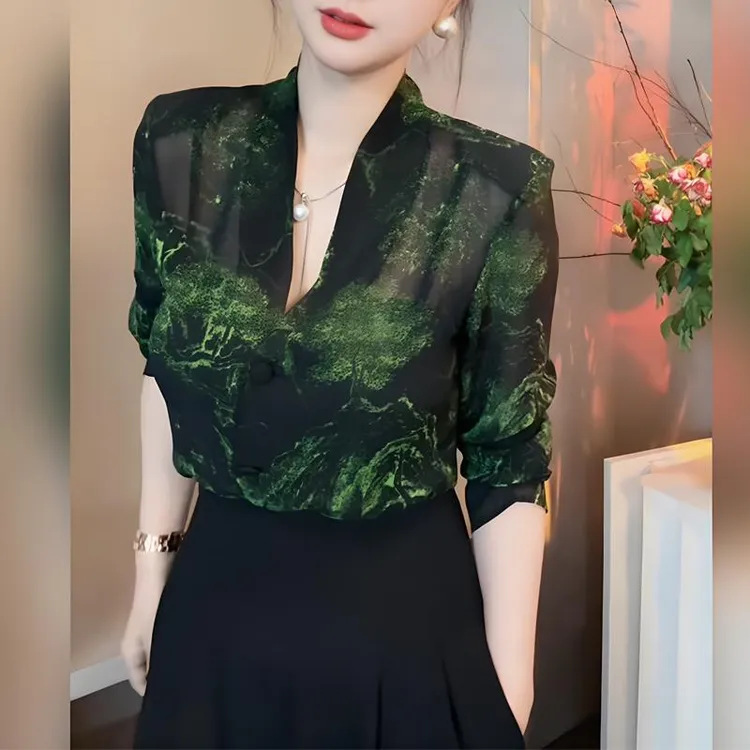 欧货V领复古刺绣长袖衬衫女2025年春秋新款修身显瘦气质款上衣潮