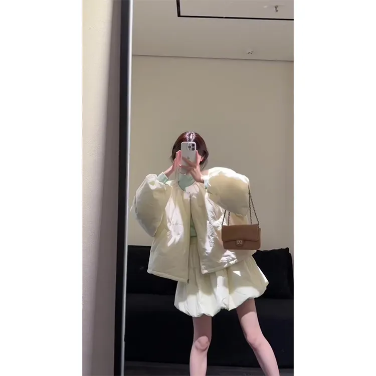 2025年冬季新款圆领保暖棉服夹克外套蓬蓬花苞半身裙两件套装女