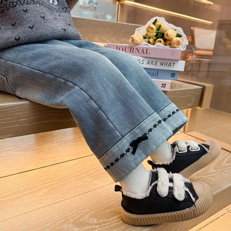 2025女童加绒长裤加厚休闲风冬季女休闲裤洋气冬装牛仔裤保暖