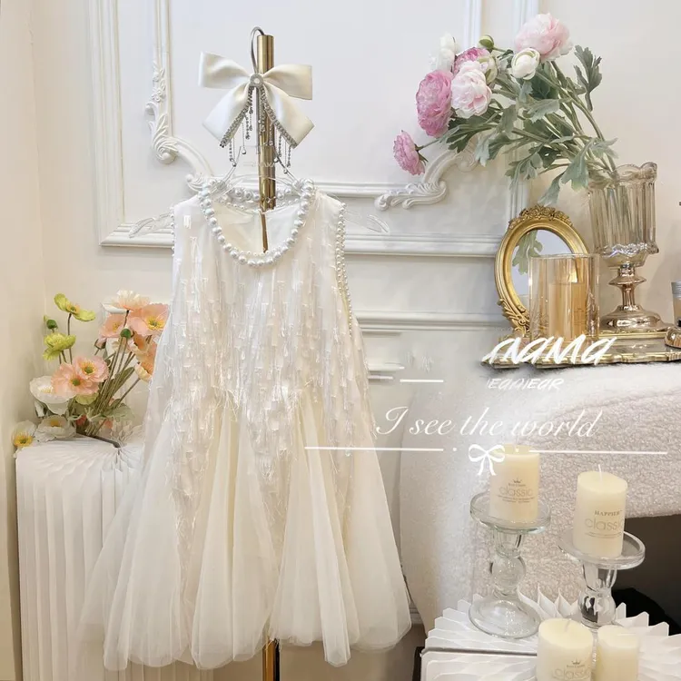 白色连衣裙春秋款2024韩系儿童洋气流苏无袖背心裙小童草绿色裙