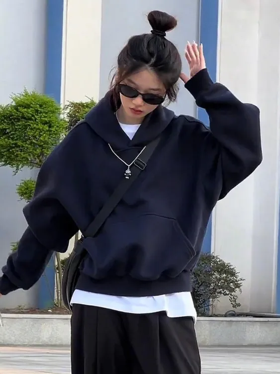 加绒加厚连帽长袖纯色短款卫衣秋季秋冬时尚设计感ins