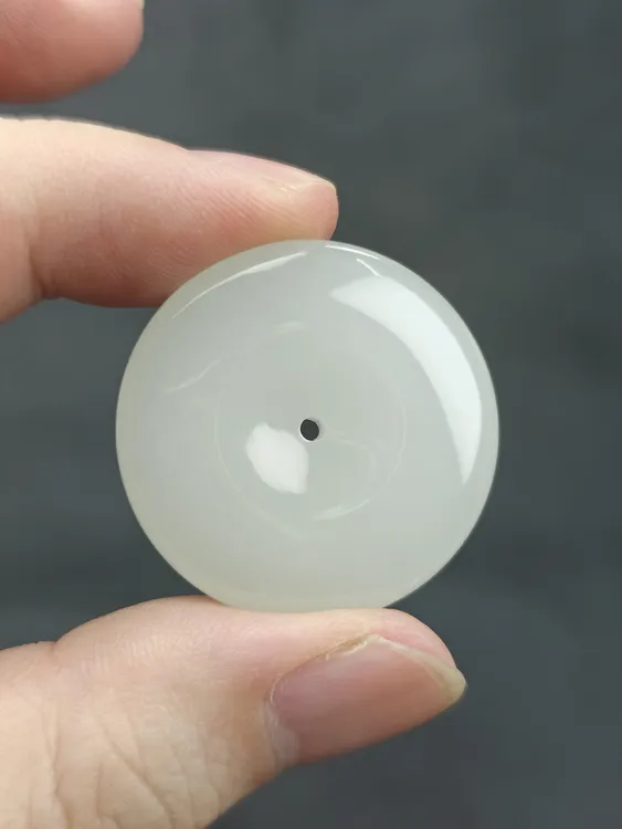 和田玉 高货平安扣 白色过眼过灯 油润细腻 配绳