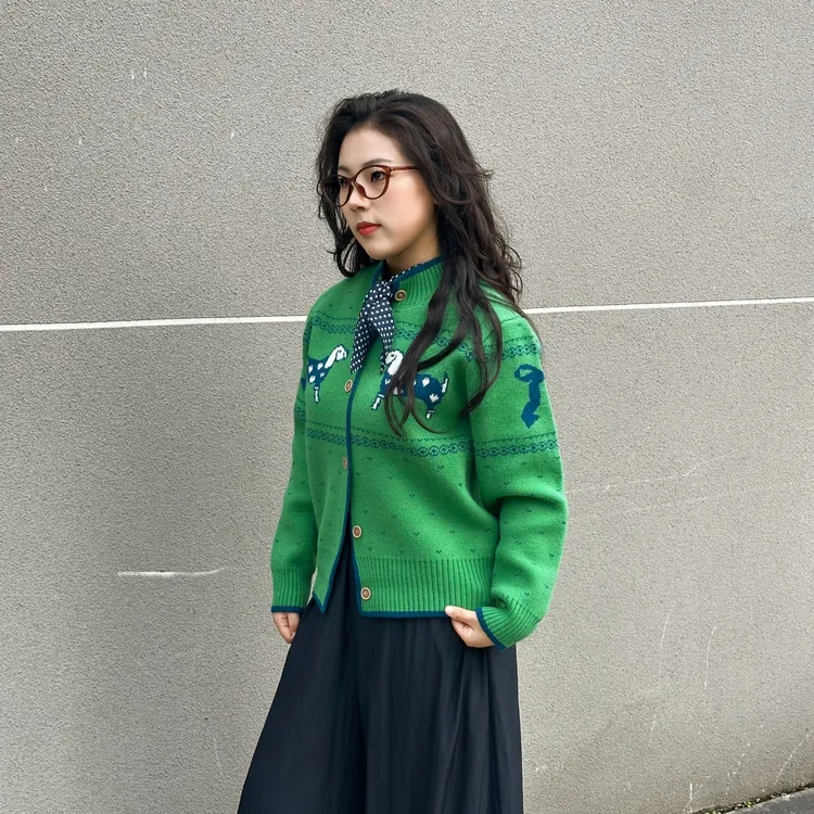针织腊肠狗宽松冬季厚款毛针织衫毛衣时尚女装绿色百搭秋冬网红