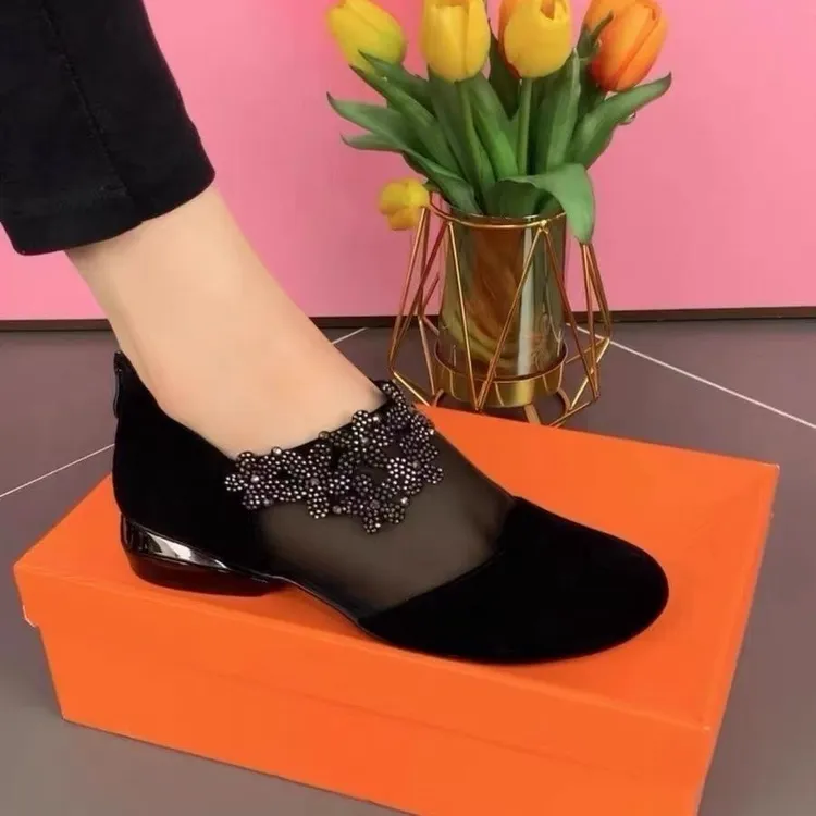 2025新款夏季网纱真软皮女鞋圆头单鞋女软底春夏款妈妈凉鞋镂空鞋